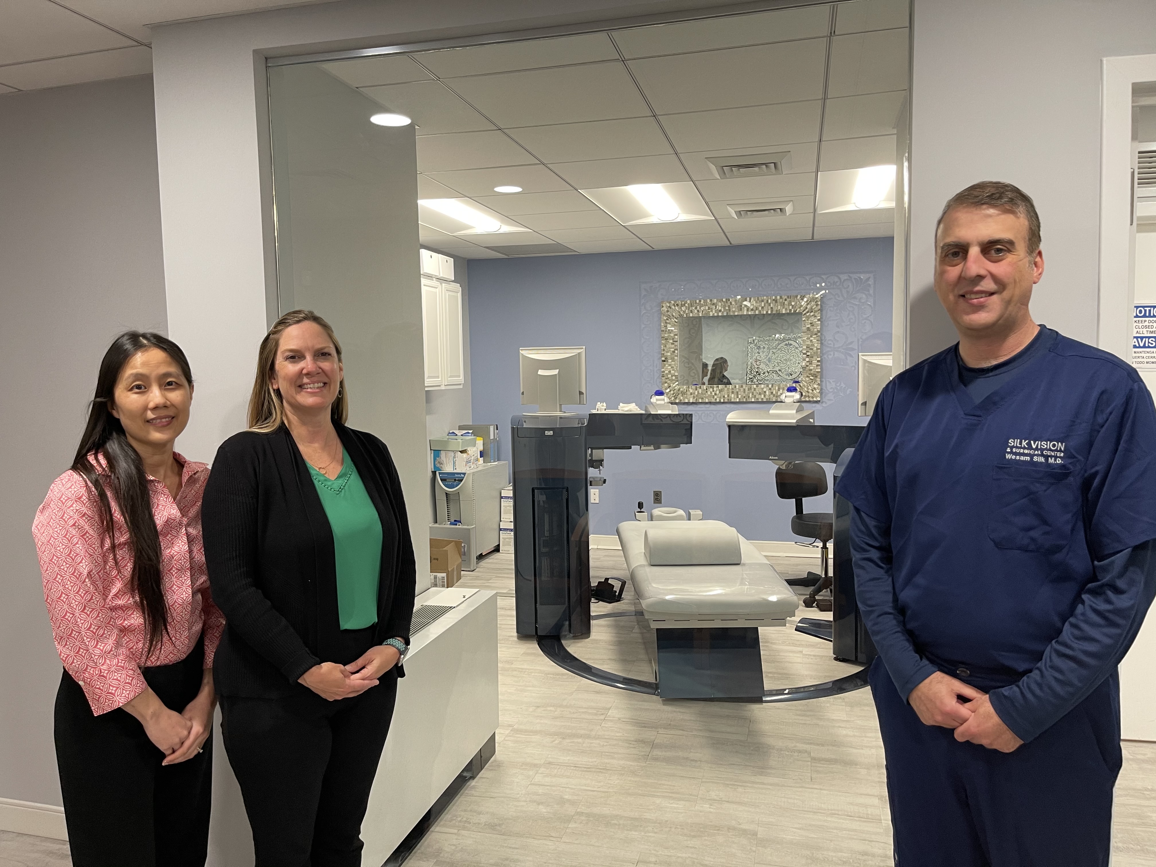 Introducing the Silk Vision LASIK Center